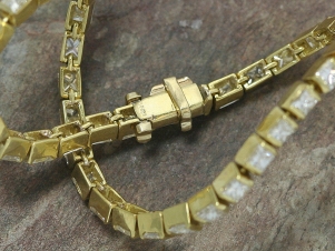 Item Photo 3