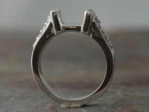 Item Photo 3