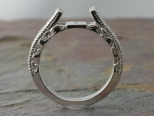 Item Photo 3