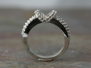 Item Photo 3