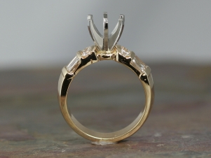 Item Photo 3