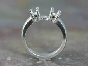 Item Photo 3